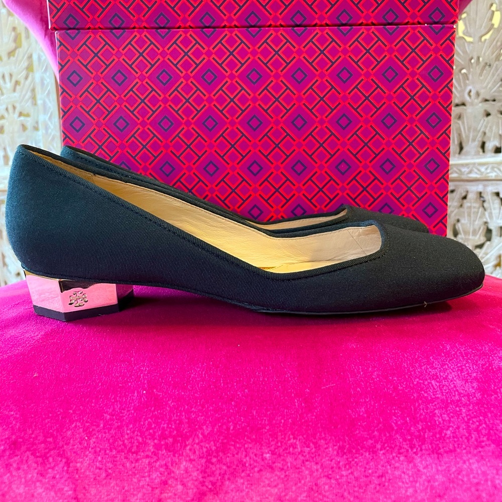 Tory Burch Black Pumps